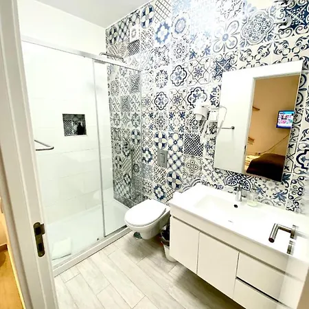 Apartment House Of Comfort Studo In City Center Or F *