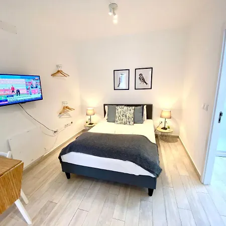 Apartment House Of Comfort Studo In City Center Or F *